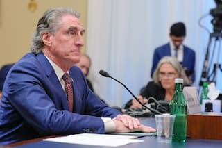 Nueva York presenta demanda por acuerdo del gobierno de Trump para frenar proyecto eólico marino