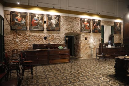 Nuevas investigaciones sugieren que Las Sibilas, conservadas en iglesia de San Pedro Telmo, podrían haber llegado directamente desde España de la mano de los jesuitas