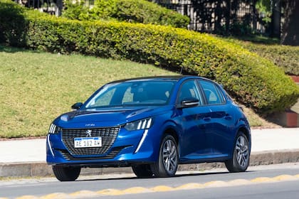 Nueve son las versiones existentes del Peugeot 208, todas por debajo de los $4.3 millones