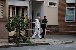Profundizan la búsqueda de restos biológicos en la casa donde la mataron