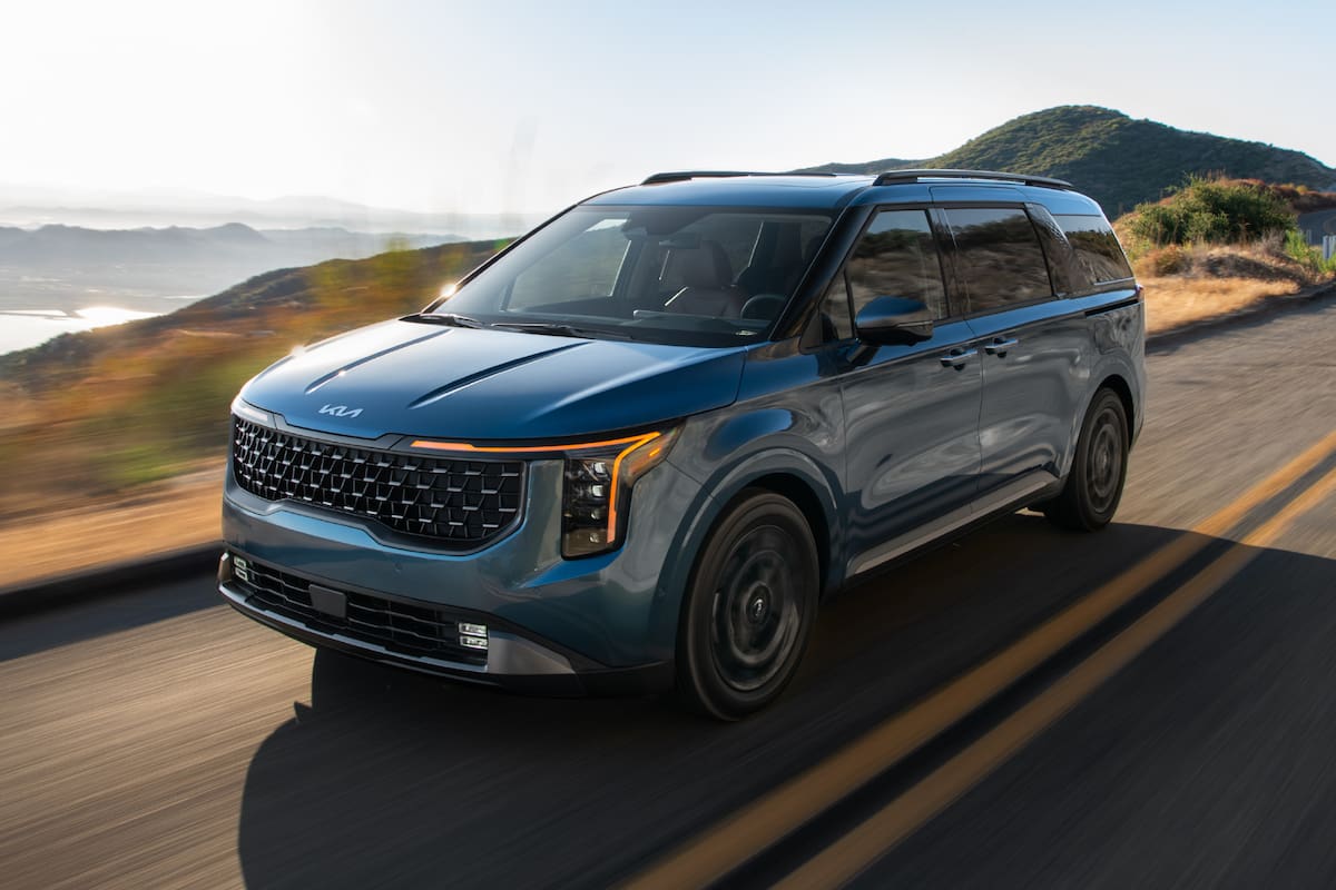 Nuevo diseño para la Kia Carnival 2024