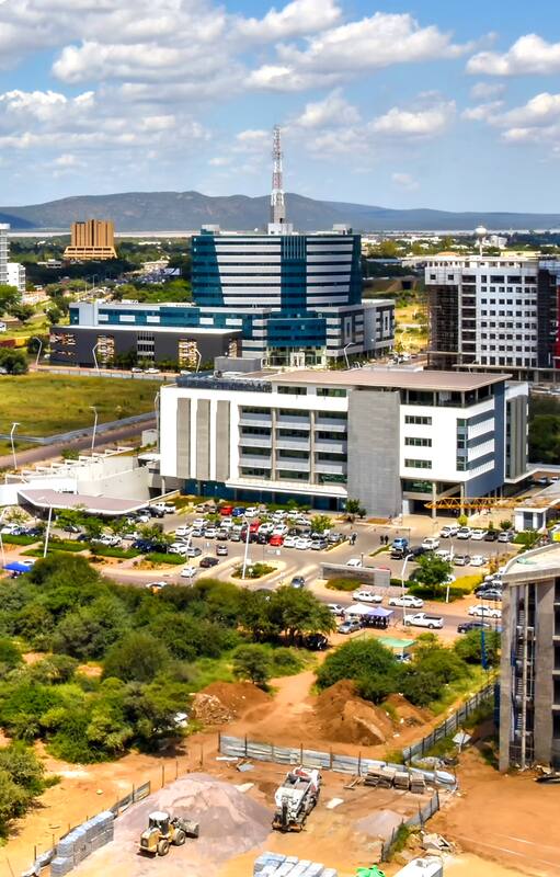 Nuevo distrito comercial de Gaborone, capital de Botswana