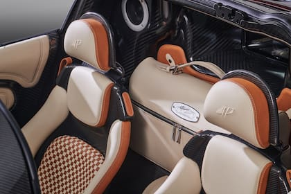 Nuevo Pagani Utopia Roadster