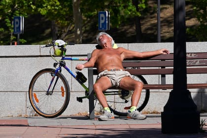 Nuevos estudios revelan grandes beneficios de salud asociado a la exposición al sol, aunque moderada
(AP Foto/Paul White, Archivo)