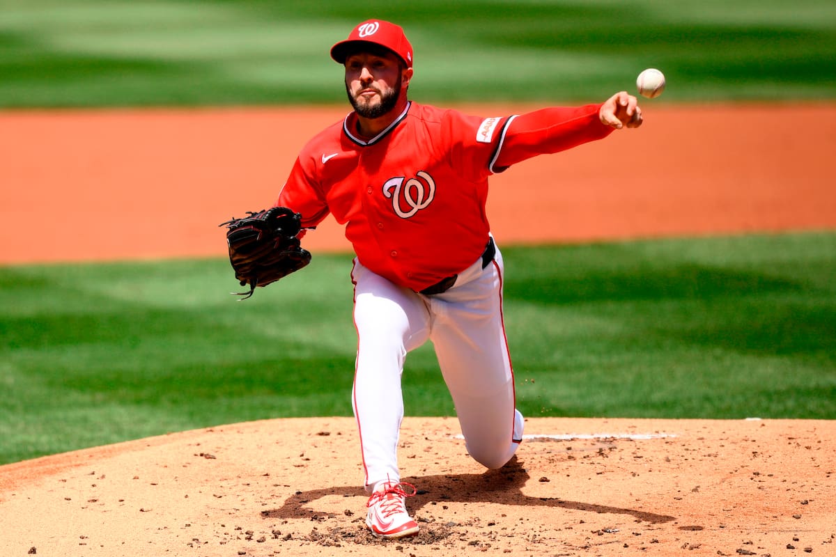 Núñez impulsa dos carreras y Nacionales vencen 3-2 a Cerveceros para evitar barrida