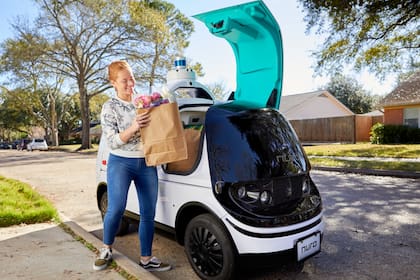 Robots para entrega de pedidos a domicilio en California