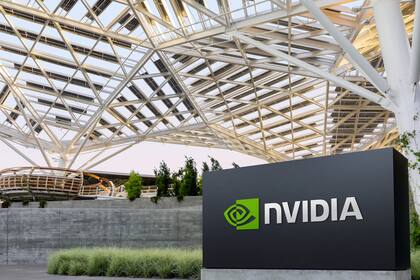 Nvidia, la favorita de la IA, se desplomó ayer hasta un récord de 279.000 millones de dólares