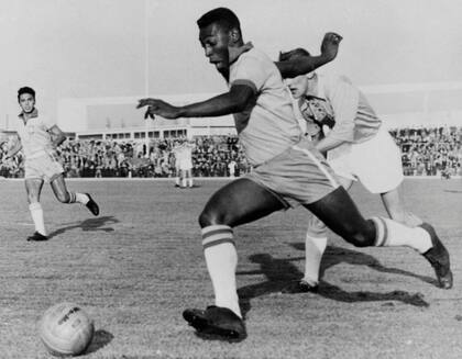 "O Rei" es el único jugador que conquistó tres mundiales de fútbol con su selección: Suecia 1958, Chile 1962 y México 1970