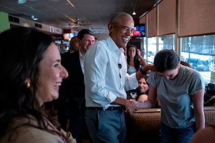 Obama en Texas: mostró su apoyo a Hinojosa y Talarico