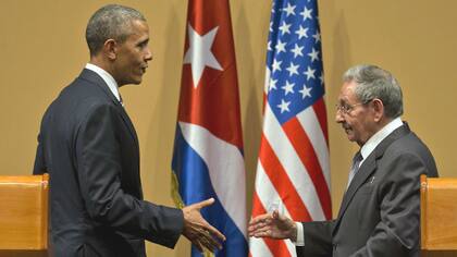 Obama y Raúl Castro dieron una conferencia juntos