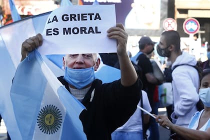 En el centro porteño la manifestación se nutría mientras se acercaban las 17