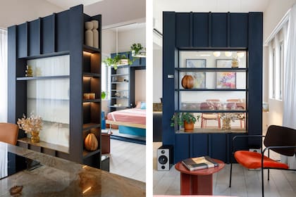Objetos decorativos en los estantes (Philippa Deco Boutique). Mesa y silla (Estudio Te).