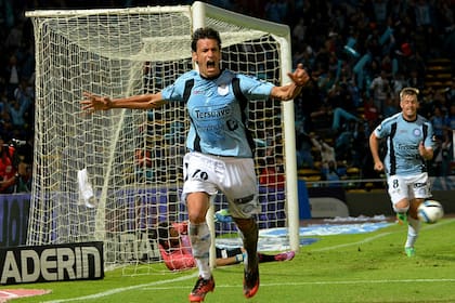 Óbolo anotó el gol del empate de Belgrano