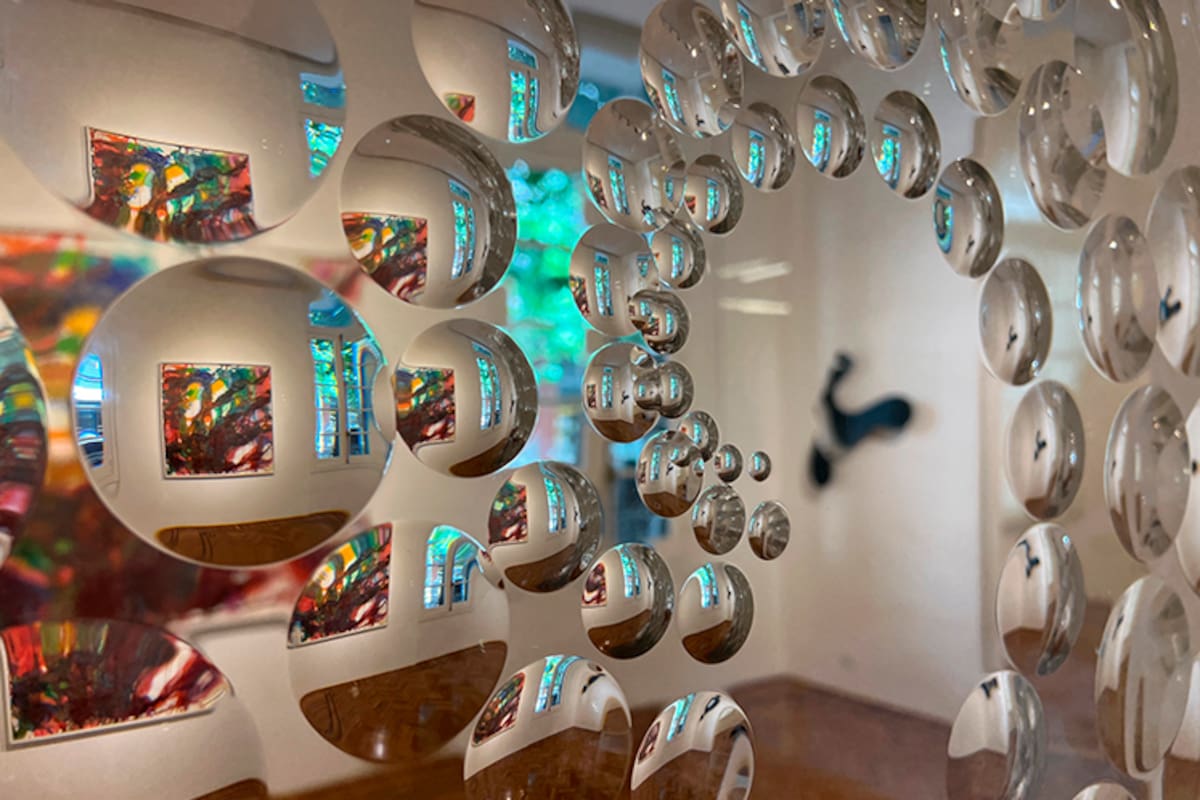 Obra de Rogelio Polesello en la muestra colectiva que exhibe Del Infinito