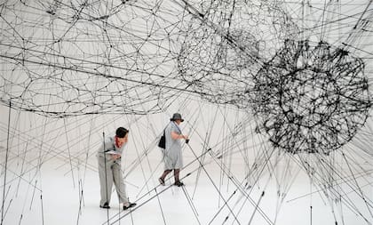 Obra de Tomás Saraceno en Venecia (2009)