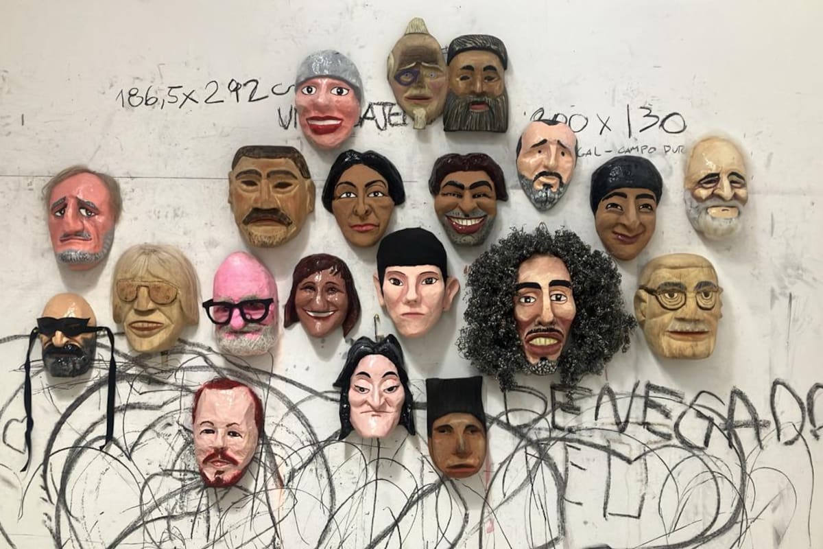 Obra de Tomás Espina, conformada por retratos de artistas, que integrará la muestra El aprendizaje infinito