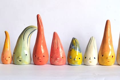 Obras de Ana Rita Gendrot: Fueguitos de cerámica esmaltada