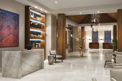 Obras de arte en los pasillos de The Santa María a Luxury Collection Hotel