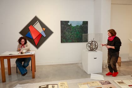 Obras de Juan Melé, Diana Dowek y Noemí Gerstein en la muestra de la ANBA
