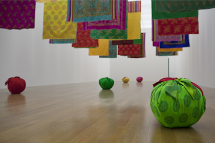 Obras de la célebre artista plástica coreana Kimsooja podrán verse en el MUNTREF, en el marco de Bienalsur 2021