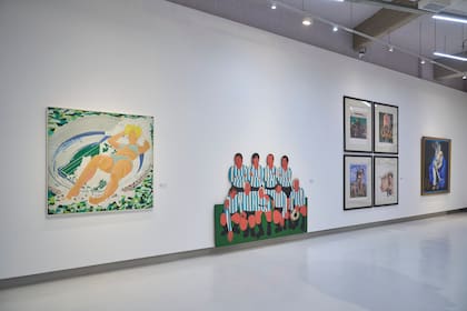 Obras de Marta Minujín, Elsa Soibelman, Jeff Koons y Carlos Alonso