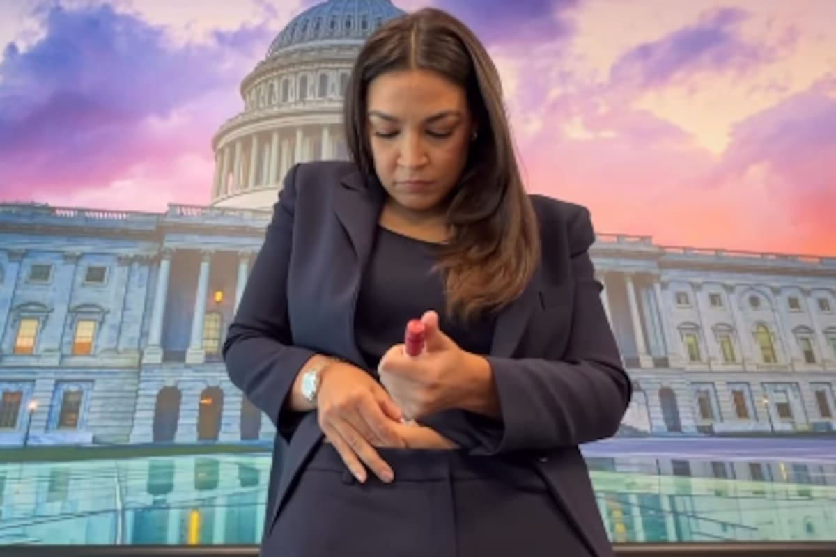 Ocasio-Cortez hace público su tratamiento para congelar óvulos
