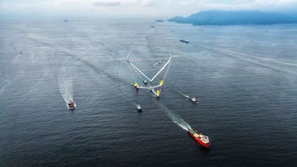 OceanX es la turbina eólica marina más grande del mundo, con dos aerogeneradores dispuestos en un diseño en V