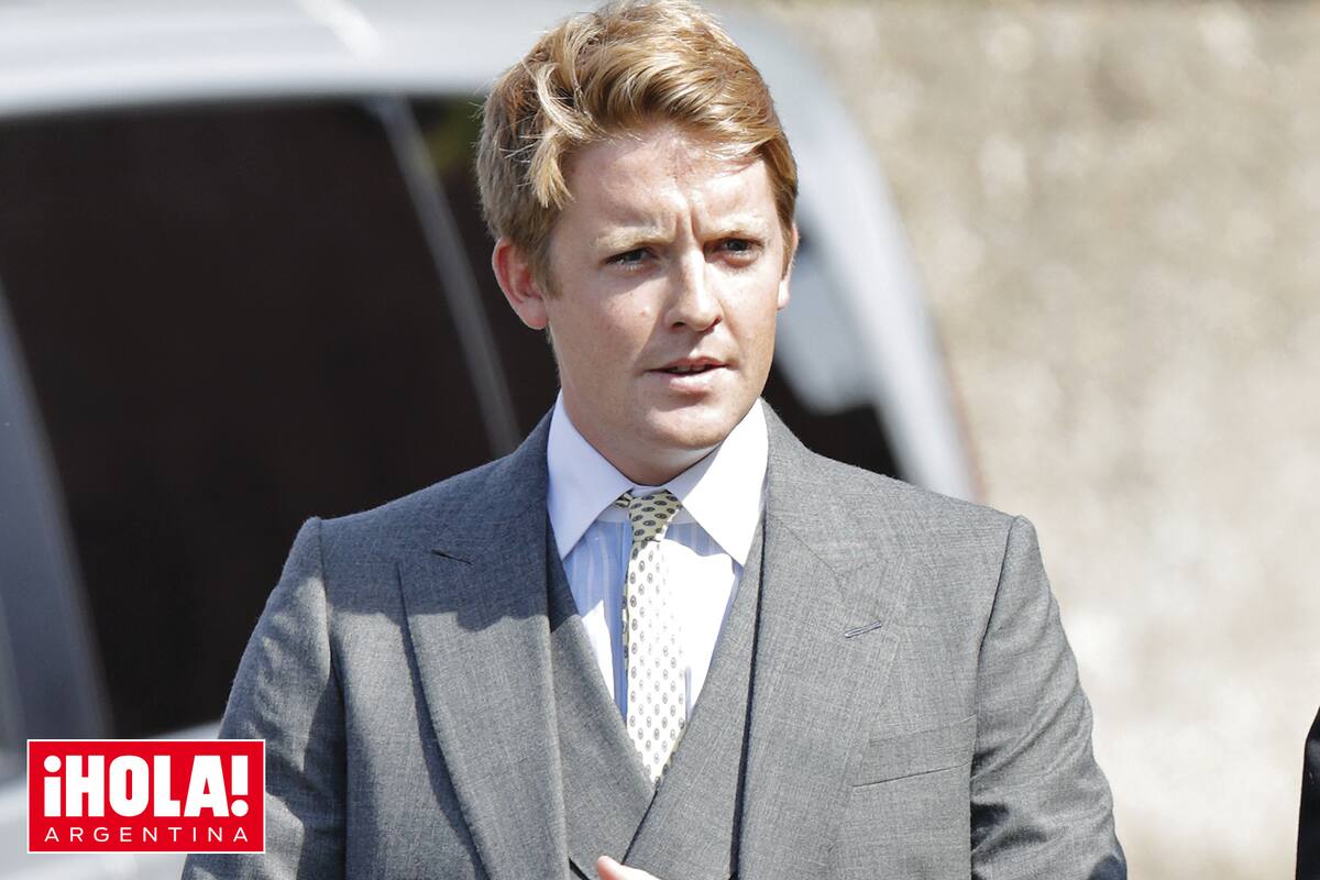 Ocho años atrás, en 2016, cuando su padre murió por un infarto, el aristócrata heredó el título de duque de Westminster y un patrimonio que –en aquel momento– superaba los 8 mil millones de euros, que lo convirtió en la persona menor de 30 años más rica del mundo.