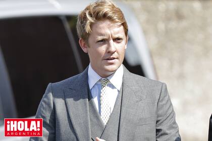 Ocho años atrás, en 2016, cuando su padre murió por un infarto, el aristócrata heredó el título de duque de Westminster y un patrimonio que –en aquel momento– superaba los 8 mil millones de euros, que lo convirtió en la persona menor de 30 años más rica del mundo.