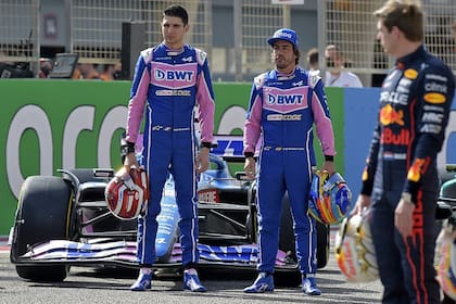 Ocon y Alonso compartieron dos años y protagonizaron varios episodios de tensión en Alpine; el español retuvo a Hamilton para que el francés ganara en Hungría 2021, pero éste no replicó la gentileza al año siguiente.