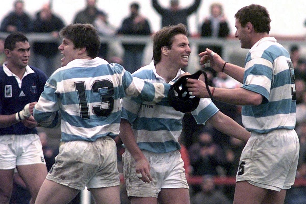 Octubre de 1999, Gonzalo Quesada en un partido contra Samoa