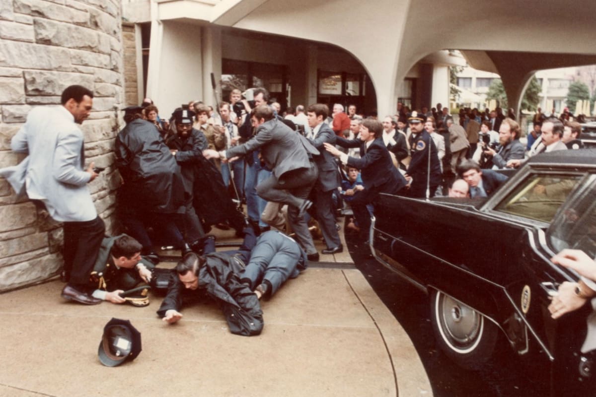 Ocurrió 69 días después de que Reagan asumiera la presidencia de Estados Unidos. Fuente: Telemundo.