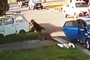 Ocurrió en La Plata, una mujer se salvó por segundos de ser asaltada