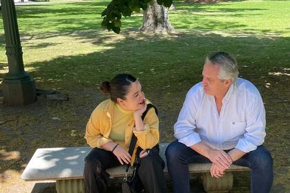 Ofelia Fernández junto al Presidente, en la Quinta de Olivos