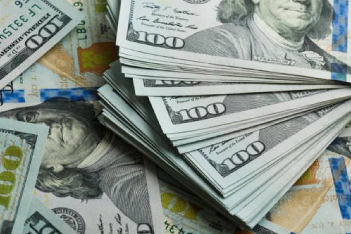 Oferta limitada, incertidumbre por la negociación de la deuda y tasas poco atractivas para inversiones en pesos forman un combo explosivo para la disparada del tipo de cambio paralelo