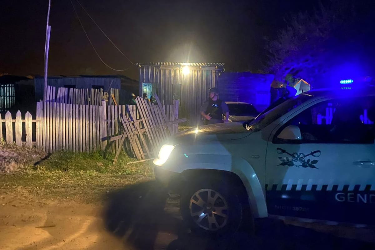 Oficiales de la Gendarmería Nacional detuvieron a la madre y el padrastro de la niña