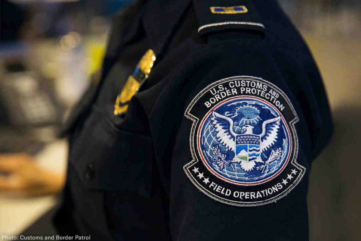 Oficiales en Laredo de la CBP alertaron sobre los riesgos del gusano barrenador (imagen ilustrativa)