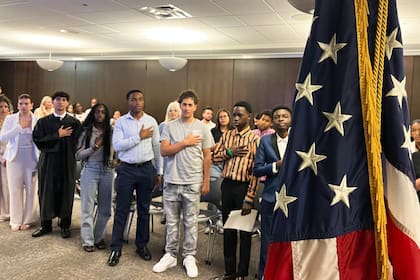 Oficina de Nuevos Estadounidenses (Office of New Americans, en inglés) se ubica en Miami-Dade