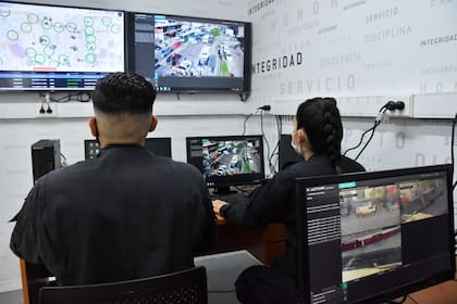 Oficina de Videovigilancia en la villa 21-24/Zavaleta, de Barracas