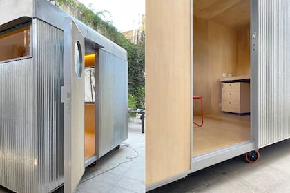 Oficina móvil diseñada y ejecutada íntegramente por Morsa Taller y Santiago Legnini Otero.