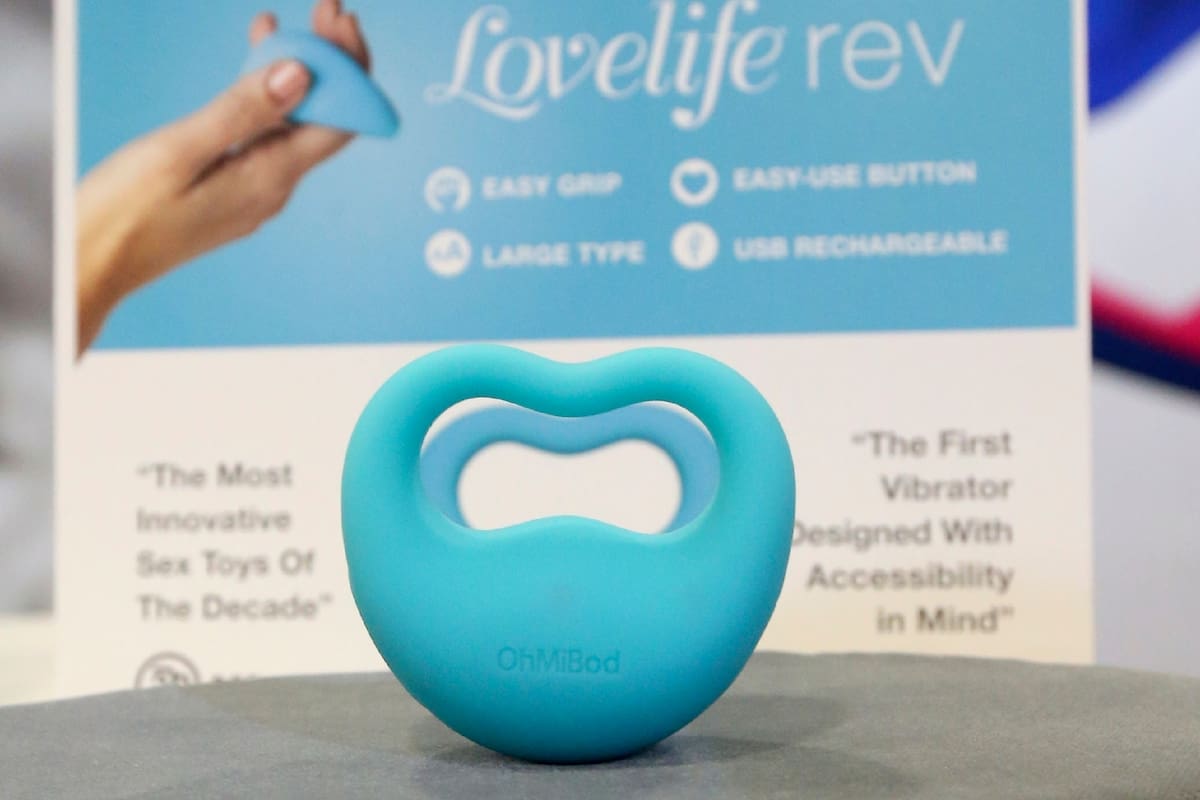 Ohmibod, uno de los dispositivos sexuales que se pudo ver en la feria