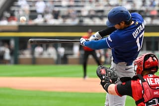 Ohtani pega jonrón para abrir el juego en su regreso a la alineación de los Dodgers tras una lesión de rodilla