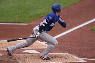 Ohtani pega jonrón y sale por inflamación en triunfo de Dodgers 8 a 6 ante Piratas