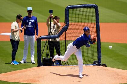 Ohtani podría volver al montículo en junio pero Sasaki estaría fuera por un largo periodo