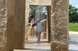 Ola de calor extremo cancela o retrasa actividades al aire libre en el centro-norte de EE.UU.