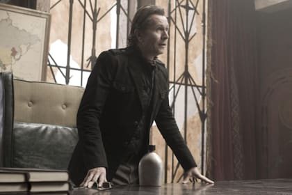 Oldman en la película de 2010, El libro de los secretos (Foto: IMDb)