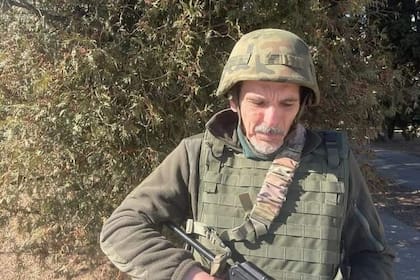 Olias Barco se enroló en un batalló paramilitar y tiene base en el este del país