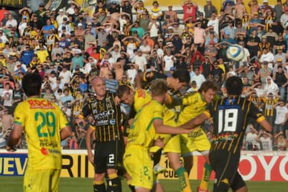 Olimpo empató en Bahía con Defensa