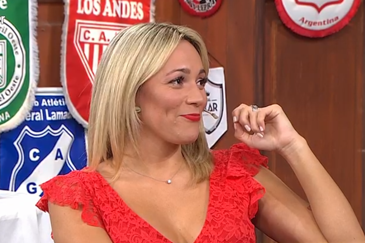 Oliva recordó anoche en Polémica en el bar una oportunidad en la que Maradona desapareció por dos días porque "lo abdujeron los extraterrestres"