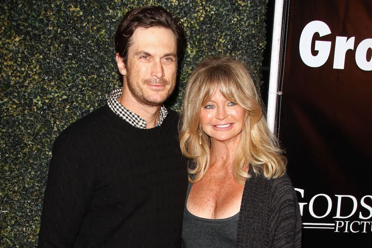 Oliver Hudson junto con su madre, la actriz Goldie Hawn
